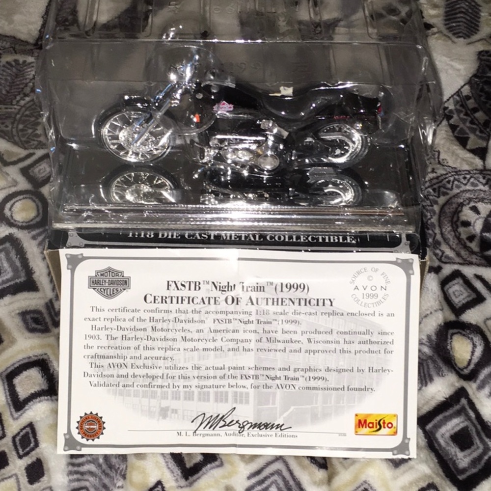 Harley Davidson Cast